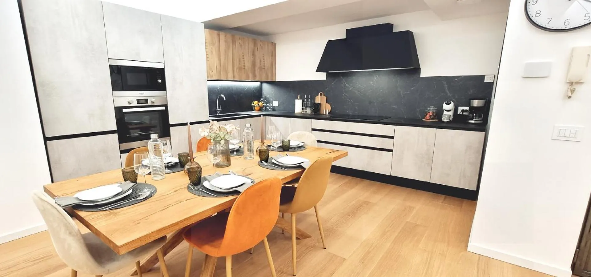 Citylife Apartment Near Thermal Baths And Stylish Xl Living Room 0*, Milan Italy