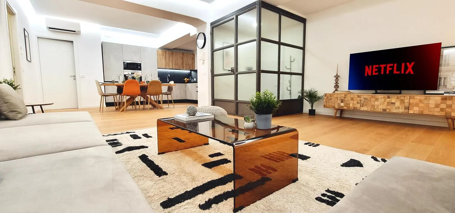 Citylife Apartment Near Thermal Baths And Stylish Xl Living Room Milan